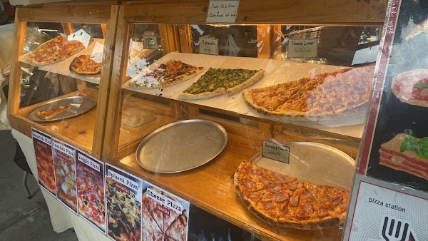 Pizza station jing jai market Chiang mai 4