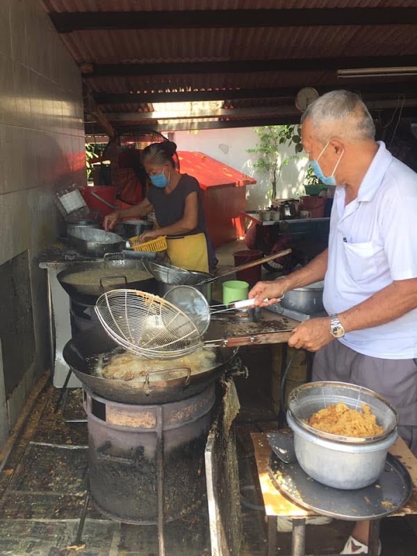Tan Jetty Pisang Goreng & Fritters 4