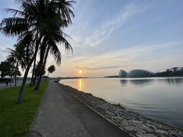 Marina Promenade 4
