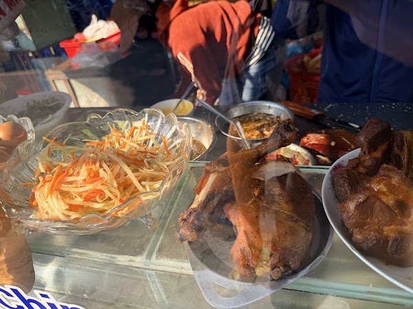 Mrs Liên Bánh Mì 1
