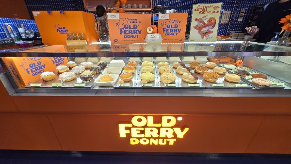Old Ferry Donuts 4