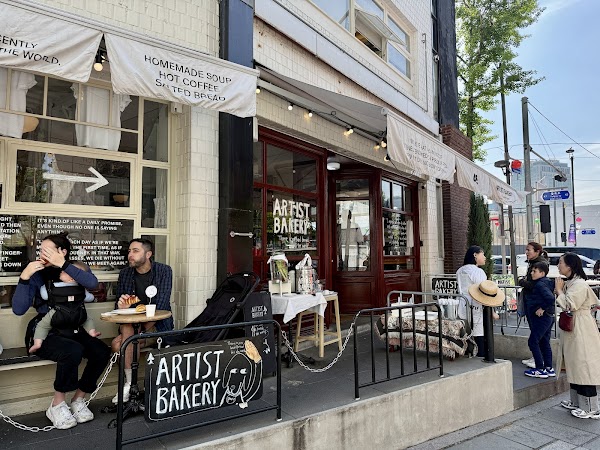 Artist Bakery 1