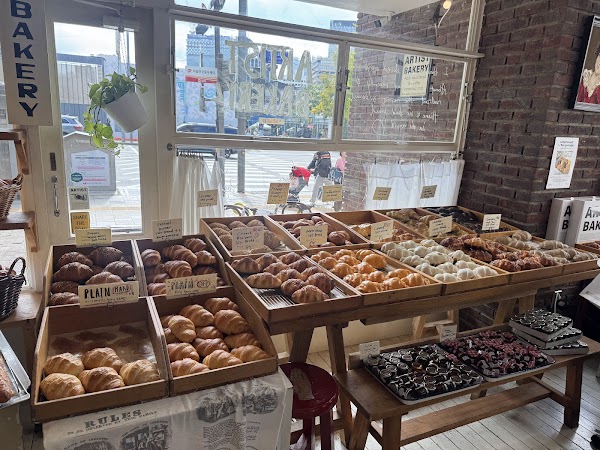 Artist Bakery 4