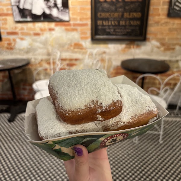 Cafe Beignet, Royal Street 3