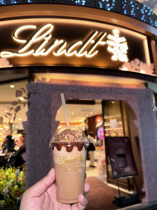 Lindt Chocolate Cafe Shibuya