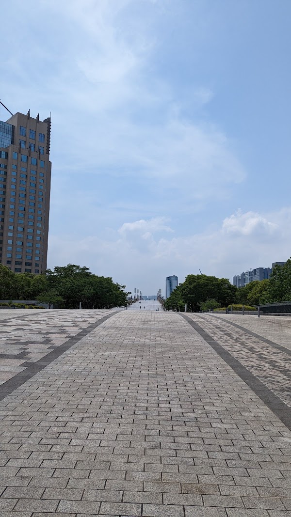 Symbol Promenade Park