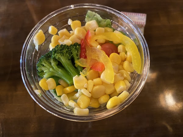 Hungry Bear Restaurant 4