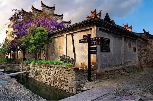 Qiantong Ancient Town Ticket Office 1