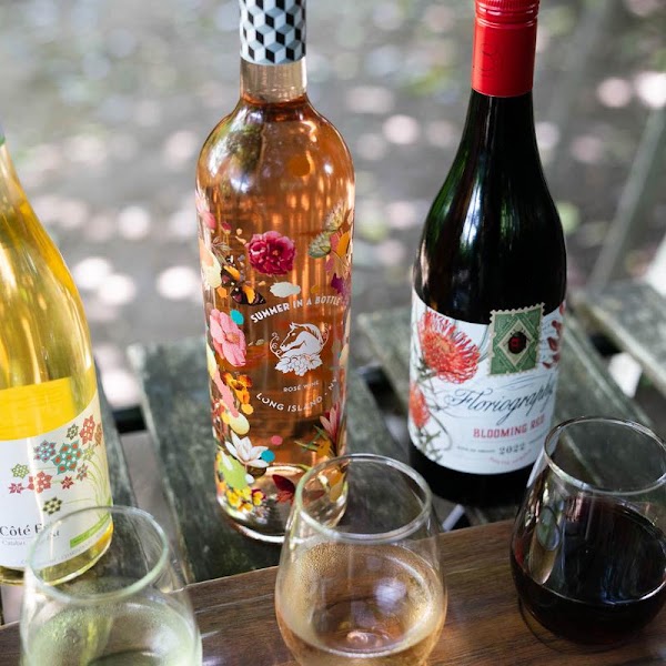 Rosie's Coffee & Wine Garden 4