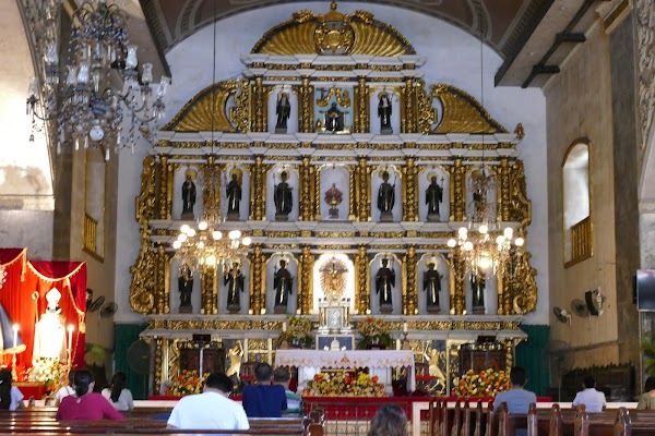 Minor Basilica of the Holy Child of Cebu (Basilica Del Sto. Niño) 4
