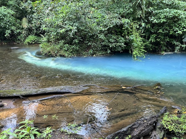 Rio Celeste y Los Teñideros 5