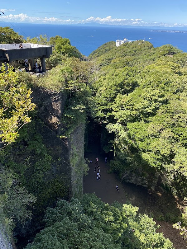 Jigoku Nozoki (View of Hell) 4