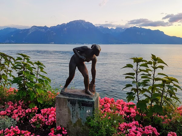 Promenade sur les quais de Montreux 3