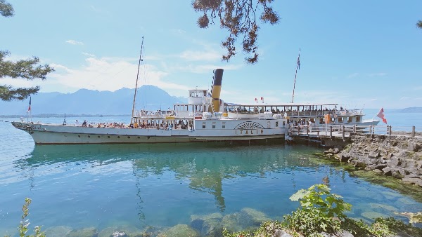 Promenade sur les quais de Montreux 2