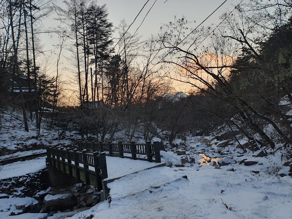 Byeogun Neighborhood Park 2