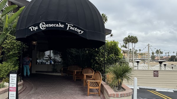 The Cheesecake Factory 5