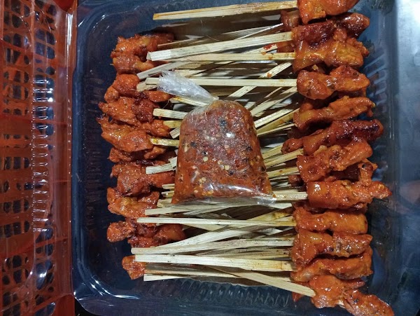SATE BABI BUK ECHA 1