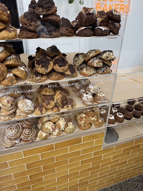 Secret Bakers 1