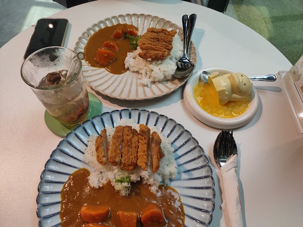 DUDU DUCK CAFE 5