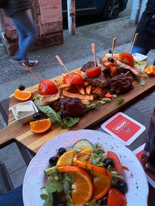 Hannibal Restaurant 2