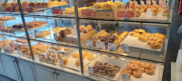 BreadTalk IHQ 4