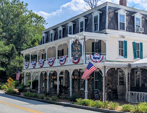 The Inn at St Peter's Village 4