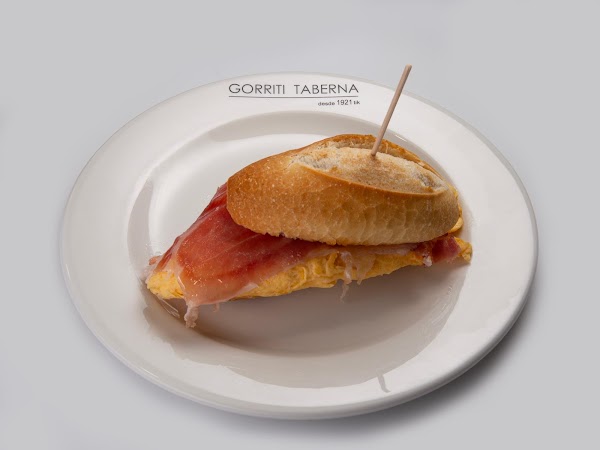 Gorriti Taberna 4