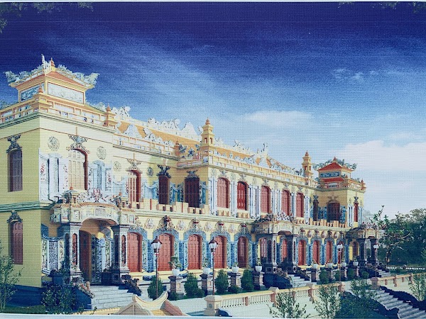 Kiến Trung Palace