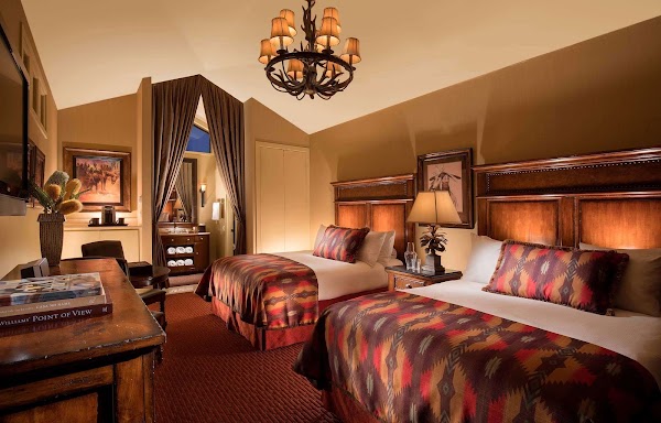 Rustic Inn Creekside Resort & Spa at Jackson Hole 5