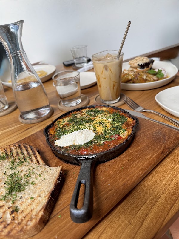 Nomad Café 4
