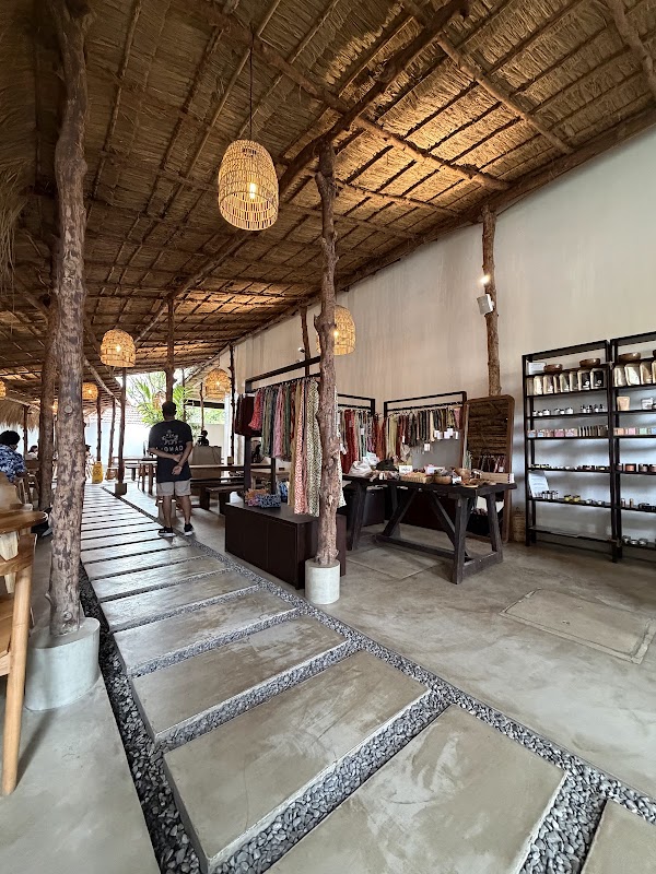 Nomad Café 2