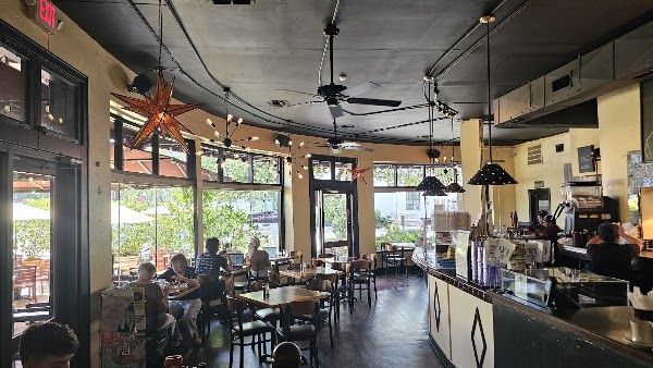 Empire Café 5