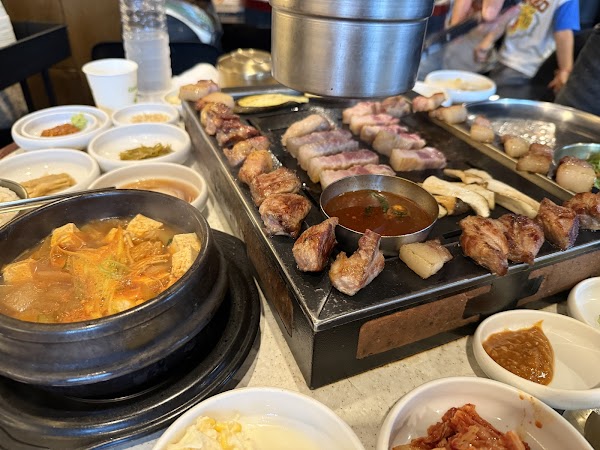 하여금 흑돼지 전문점 3