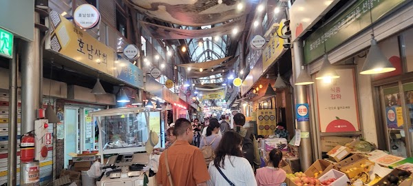 Tongin Market Lunchbox Cafe 4