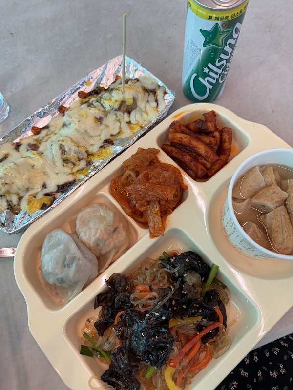 Tongin Market Lunchbox Cafe 2