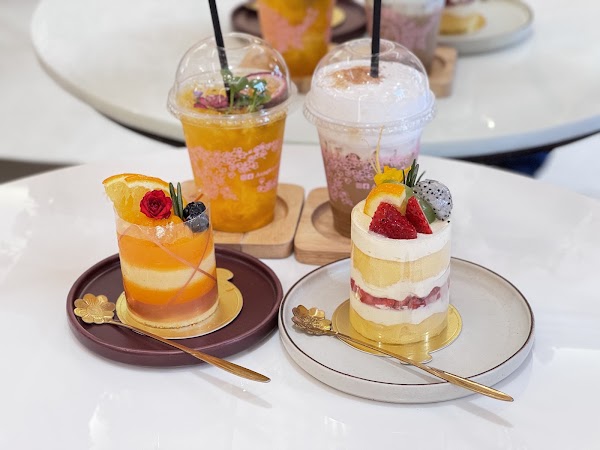 Aungku Craft & café 5