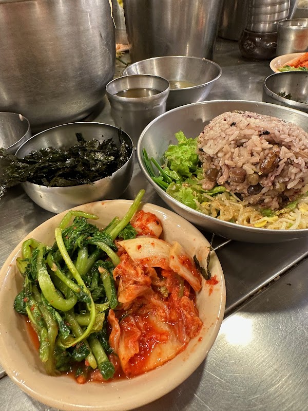 Namdaemun Kalguksu Alley 5
