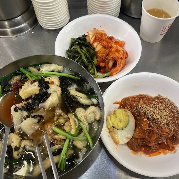Namdaemun Kalguksu Alley 4