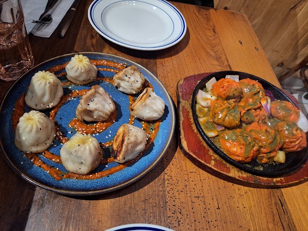 Momo Ghar 4