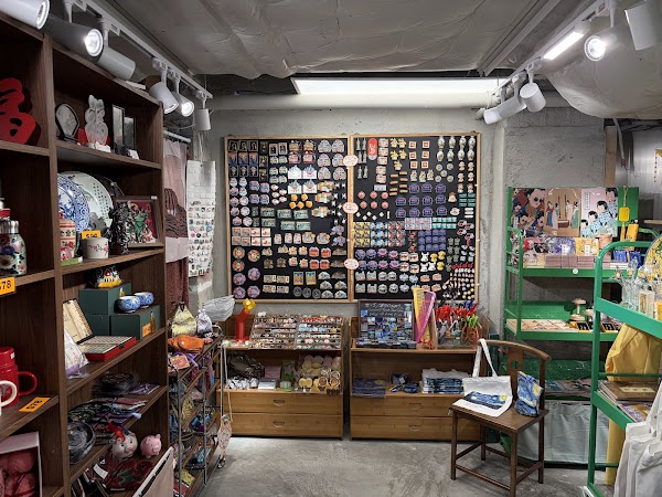 Kowloon Souvenir Shop 九龍紀念品專門店 4