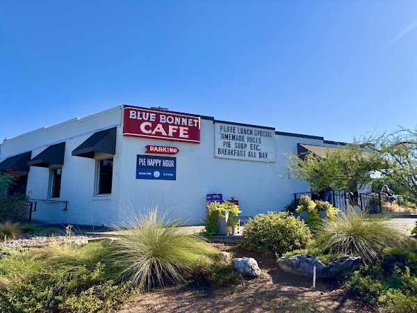 Blue Bonnet Cafe