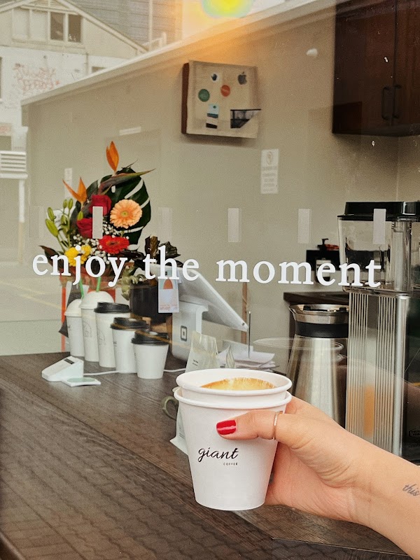 giant coffee 4