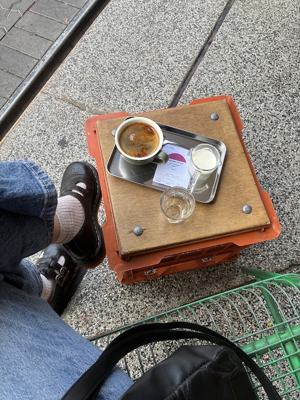 giant coffee 2
