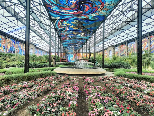 Cosmovitral 1