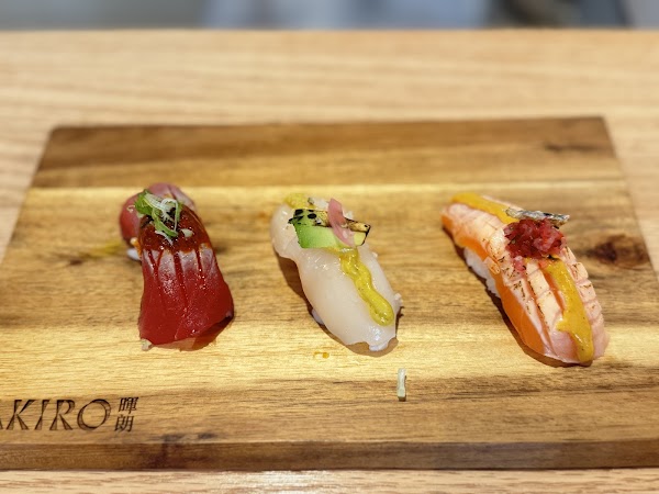 Akiro Hand Roll Bar 4