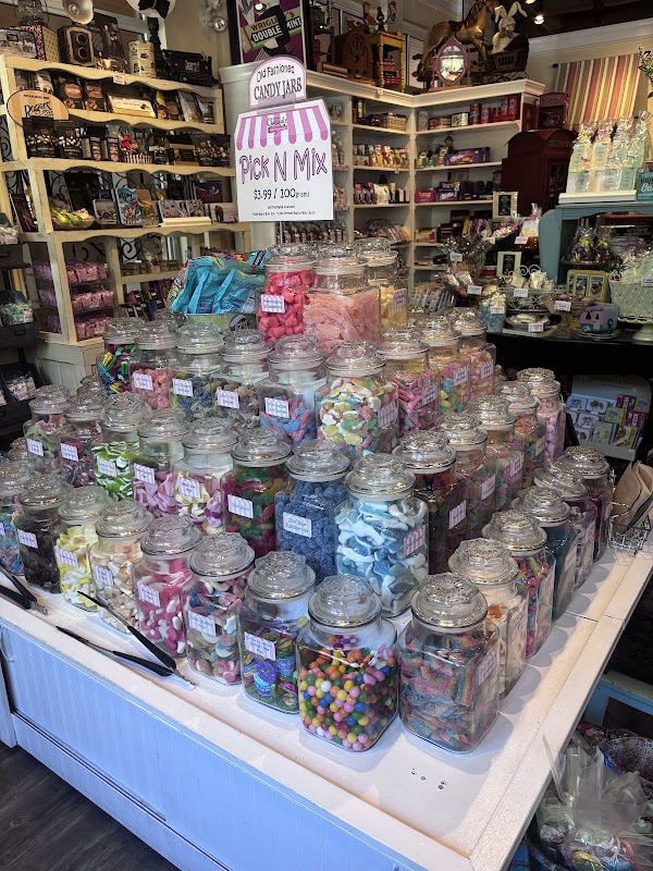 Into Chocolate Candy & Confections 5