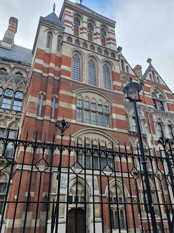 London 81