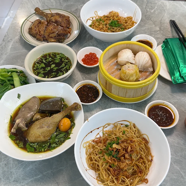 BẾP QUỐC ANH - Mì Vịt Campuchia 3