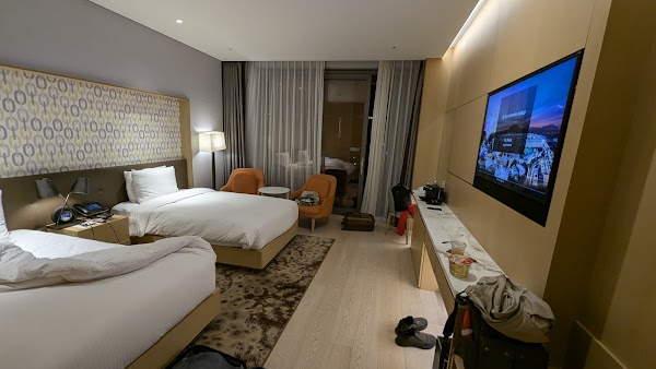 Jeju Shinwha World 5