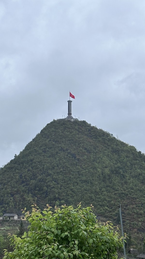 Làng Lô Lô Chải